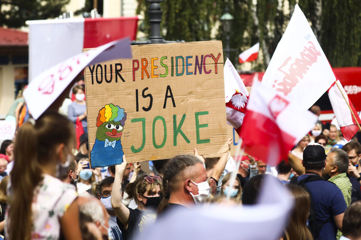 Митинг в Варшаве