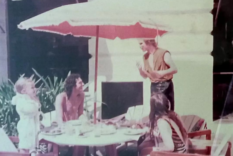 Встреча двух знаменитых гитаристов