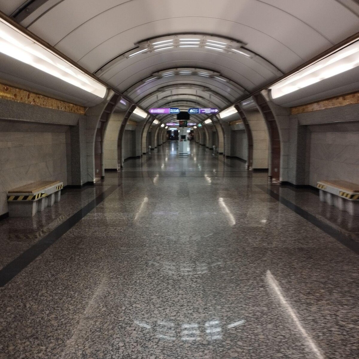 Санкт петербург станция метро бухарестская