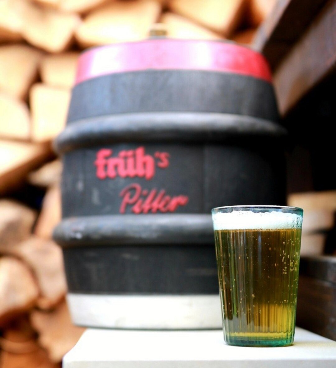 Не для всех первый стакан остаётся единственным, для кого-то это - первый шаг в пропасть...