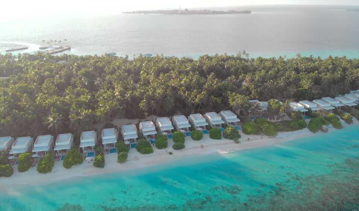 Dhigali Maldives 5*