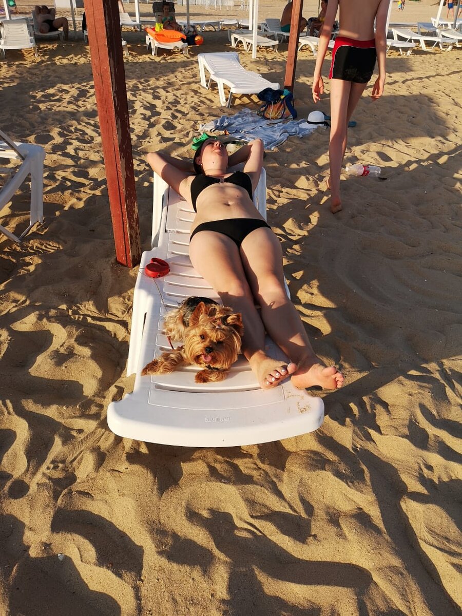 Вот так и загораю