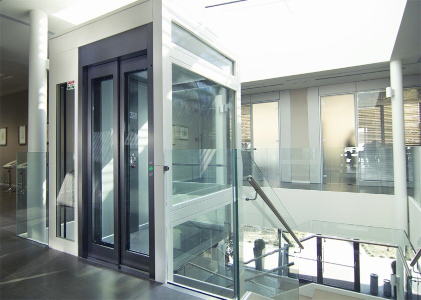 Лифт для частного дома с гидравлическим приводом