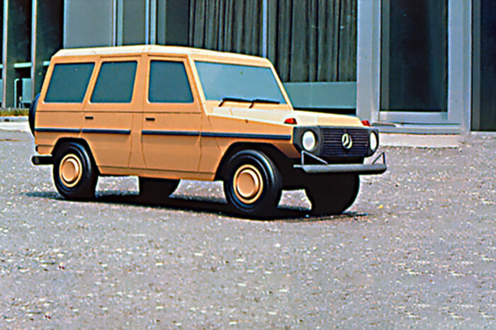 Макет Gelаndewagen из дерева.