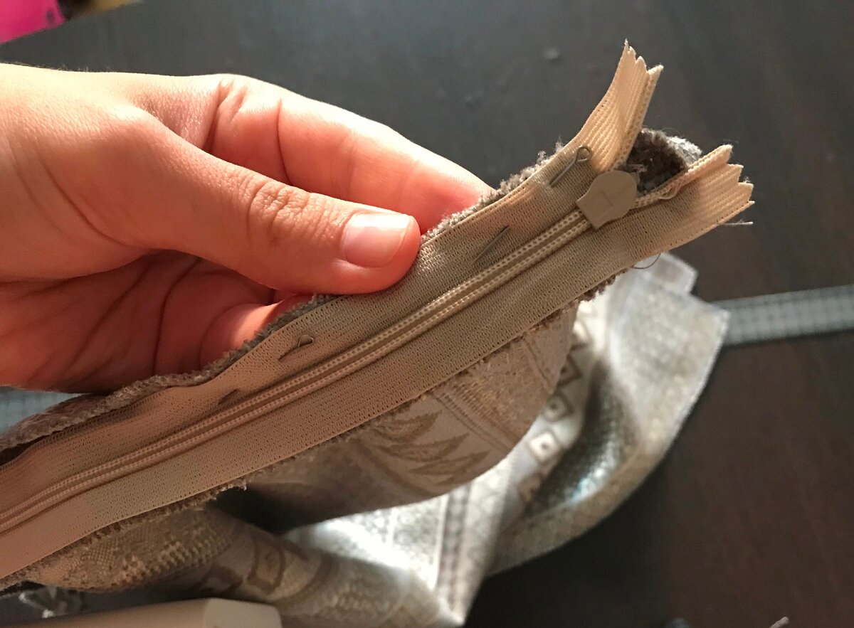 Как сшить наволочку с потайной молнией – МК / How to sew a pillowcase with a zipper – DIY