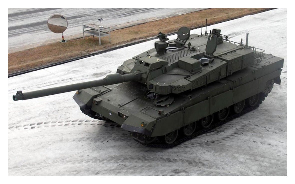 Южнокорейский K2 Black Panther