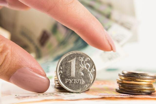 Когда человека могут заставить выплачивать долги за своих родственников 