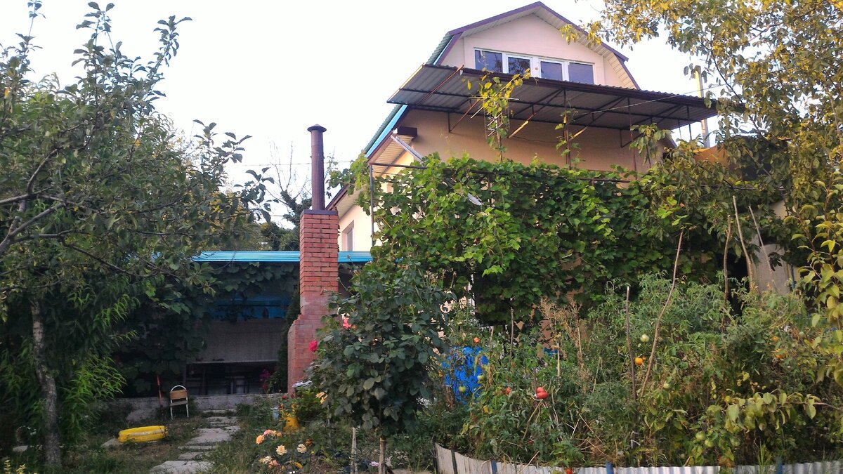 Дача родителей в горах. Волшебное местечко.