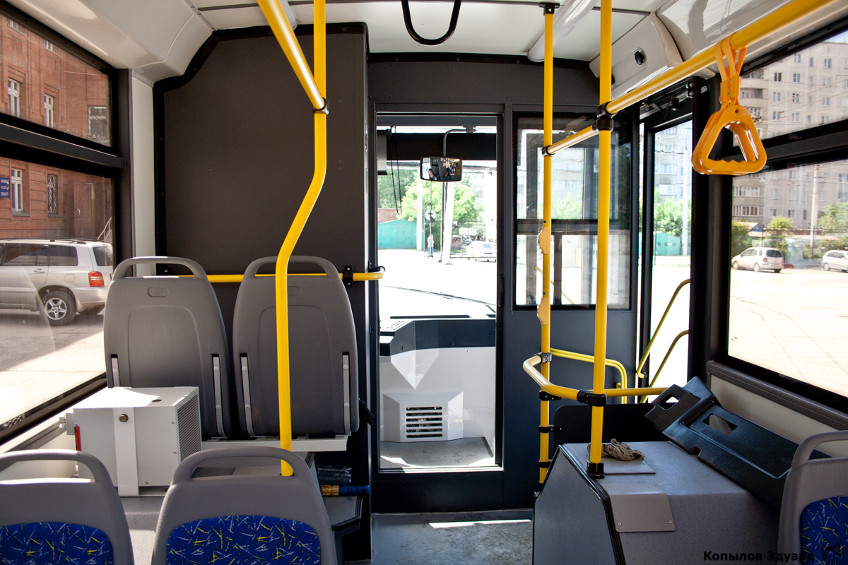 Пространство колесных арок не используется. Тролза. (Фото с сайта transphoto.org)