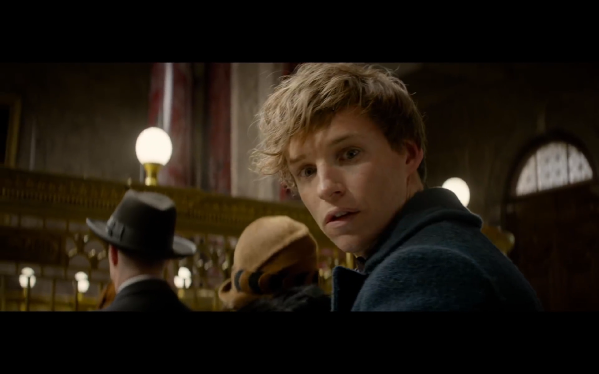 Трейлер твари и где они. Фантастические твари 1 часть. Фантастические твари: преступления грин-де-вальда (2018). Фантастические твари певица в кабаке. Фантастические твари и где они обитают фильм 2016 джемма чан.