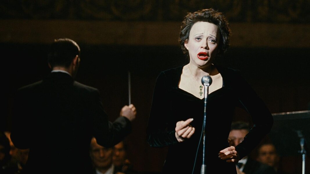 Источник: http://www.tqventvis.com/filmebi/941--la-mme-zh-r-ct.html