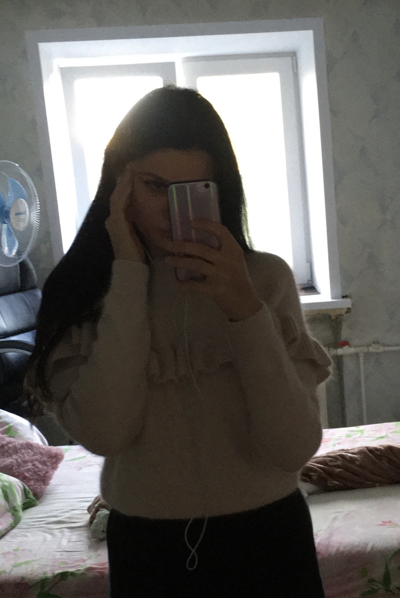 200 рублей 