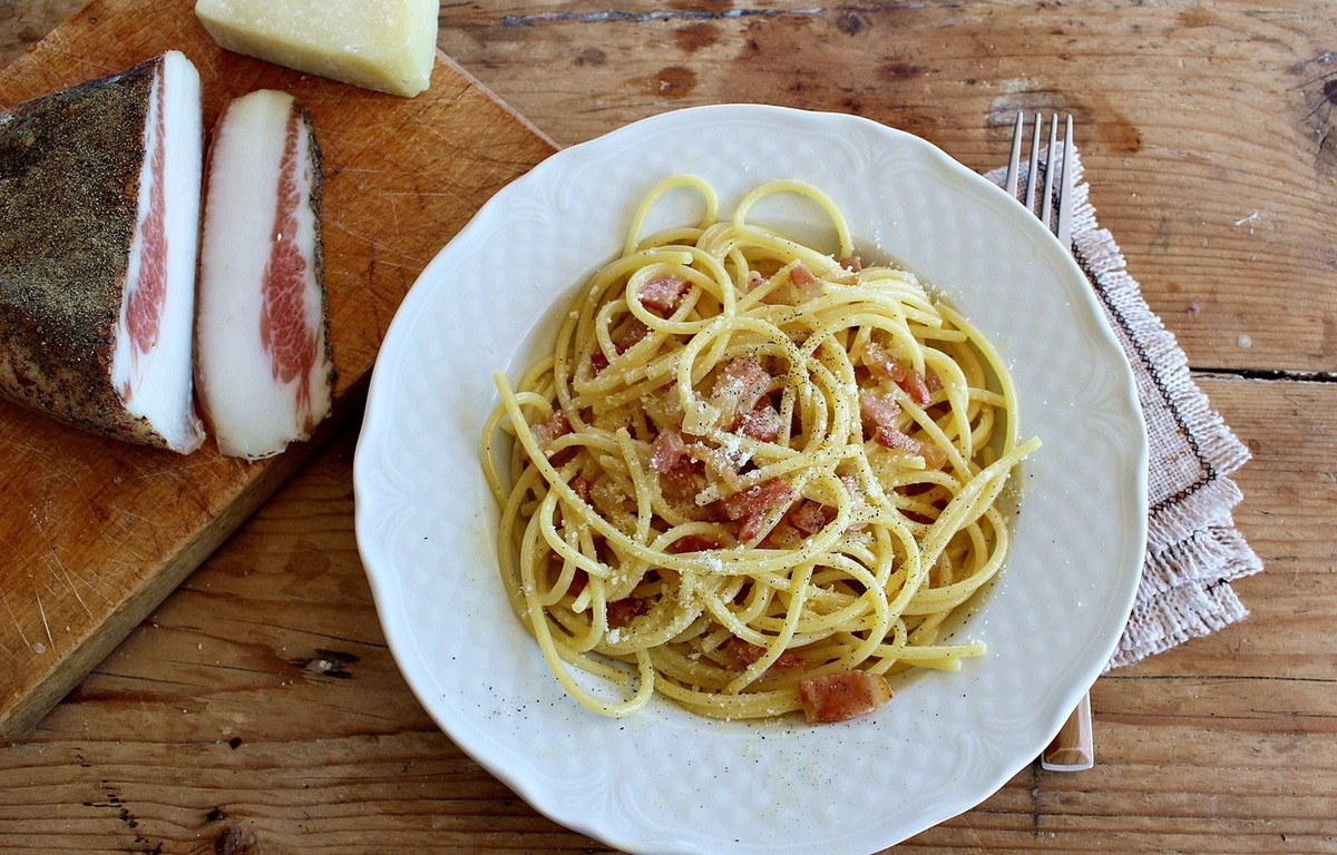 Спагетти карбонара Милти. Спагетти massimo Zero. Паста карбонара без яиц