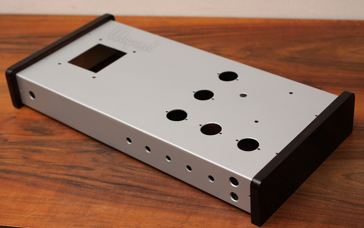 Корпус для  лампового гитарного усилителя