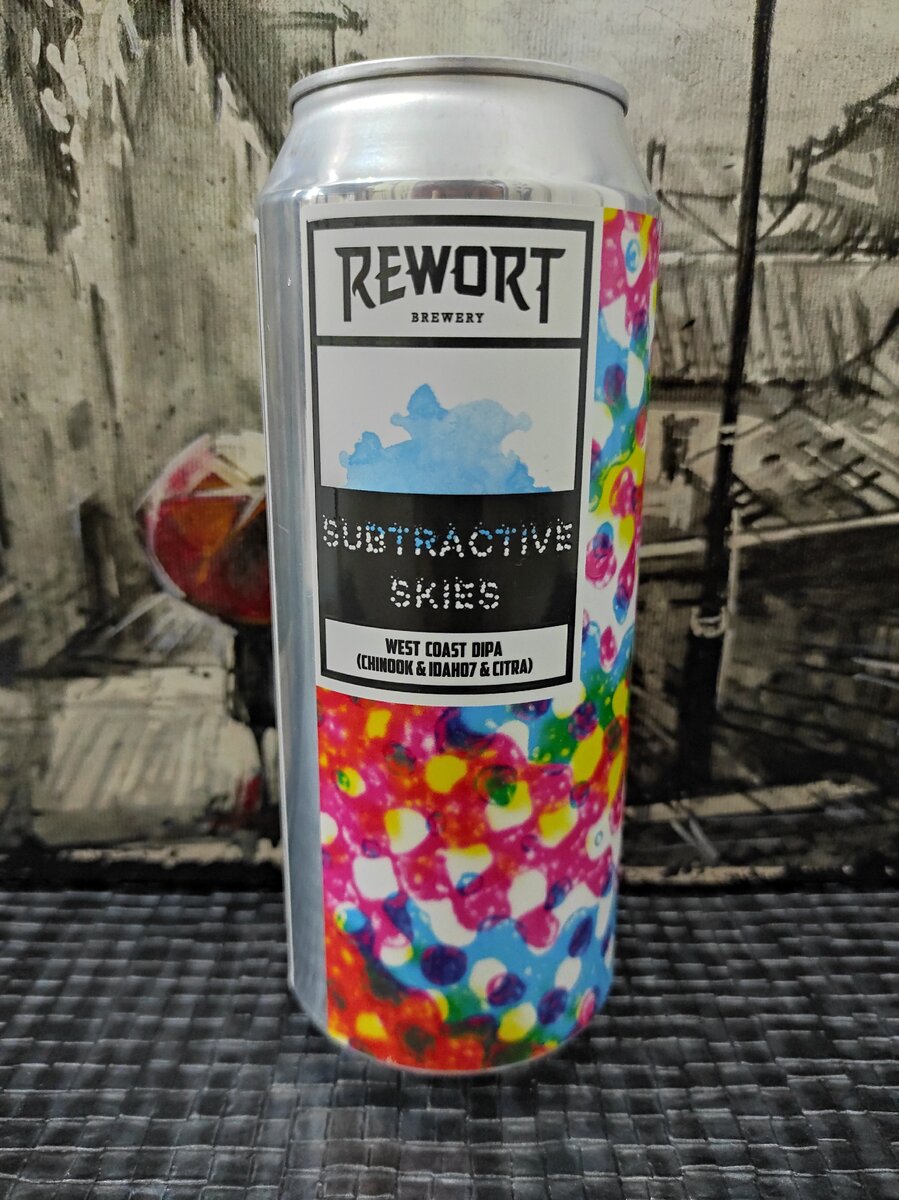 В последнее время у Реворта вместо дизайна какая-то мазня...