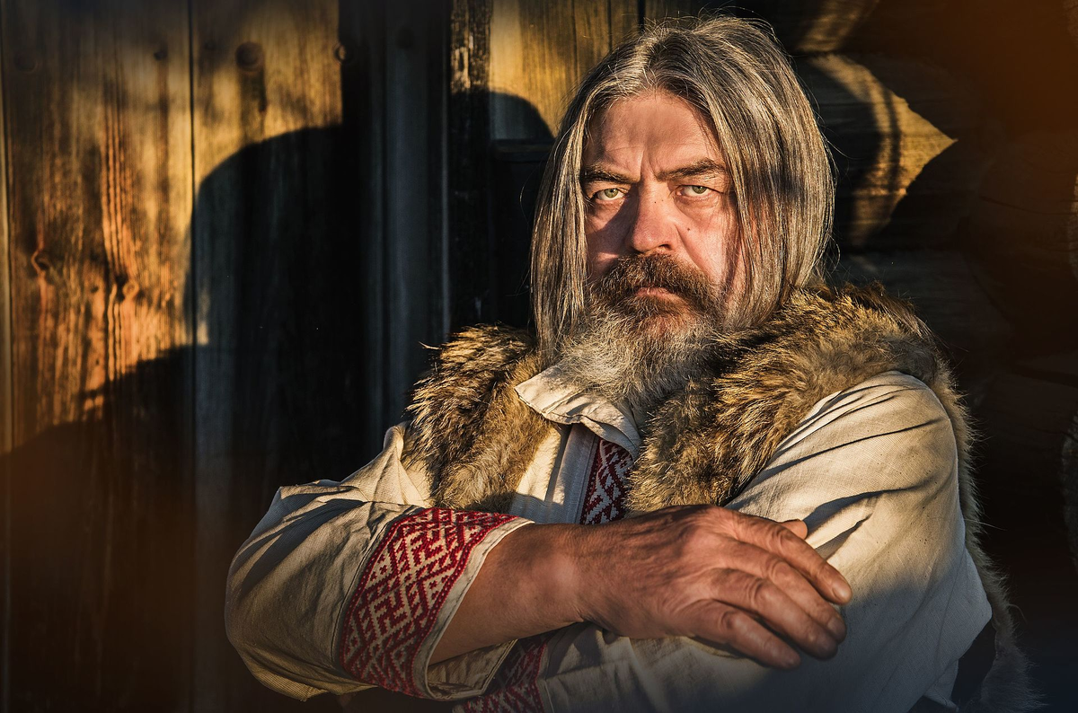Вот и сам Сергей Трофимович Алексеев, хорошо хоть без очелья (фотография взята с просторов Сети, из открытого источника)