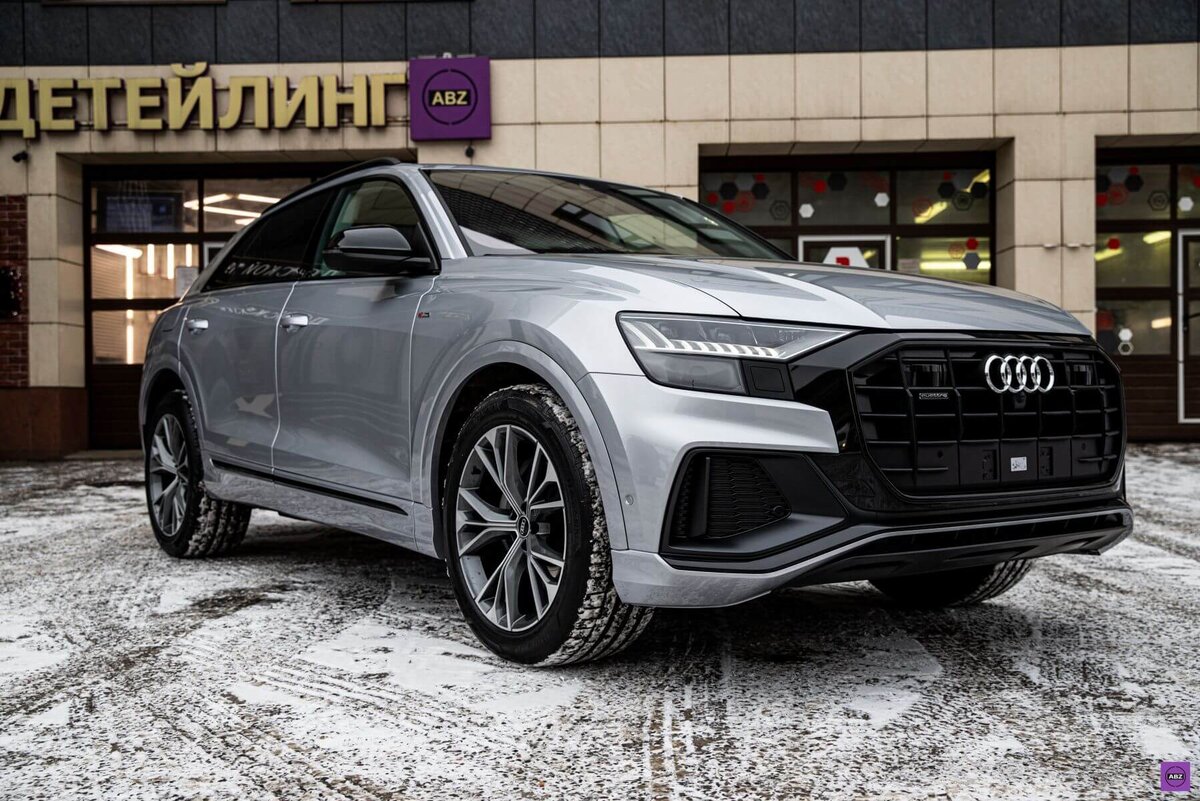 Серебристый Audi Q8 под матовым полиуретаном Llumar и керамикой | ABZ  Детейлинг | Дзен