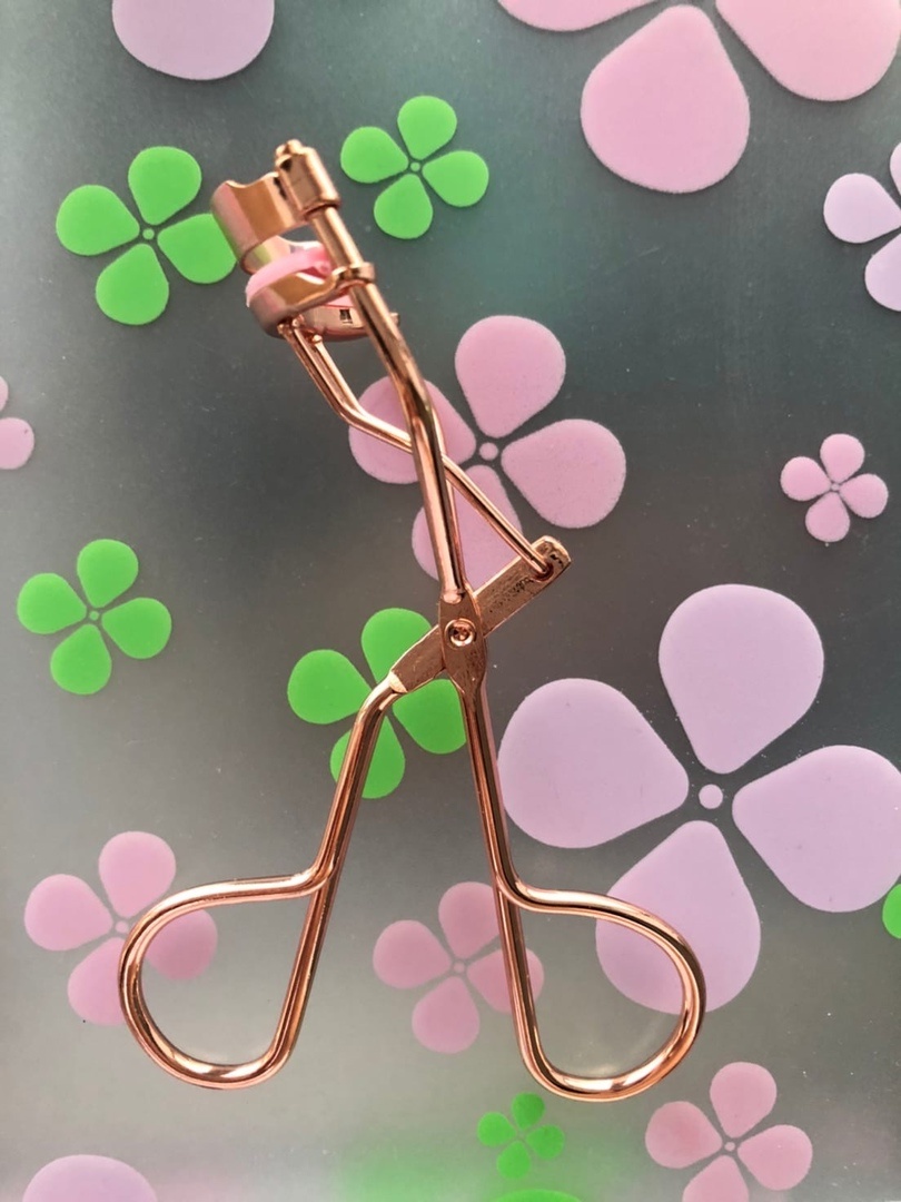 Инструмент для завивки ресниц