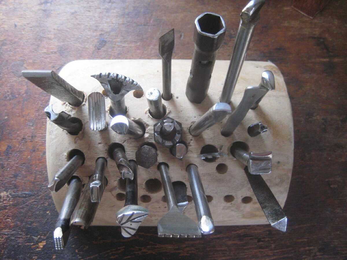 Мой рабочий инструмент для тиснения