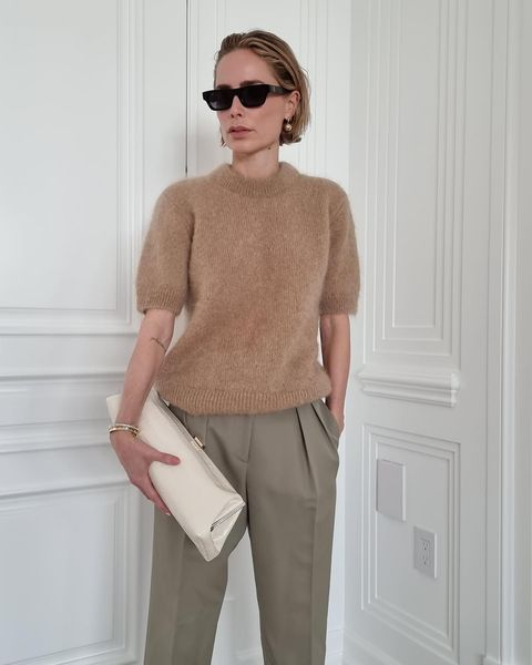 Брюки с защипами выручат в любой ситуации. Photo from instagram.com