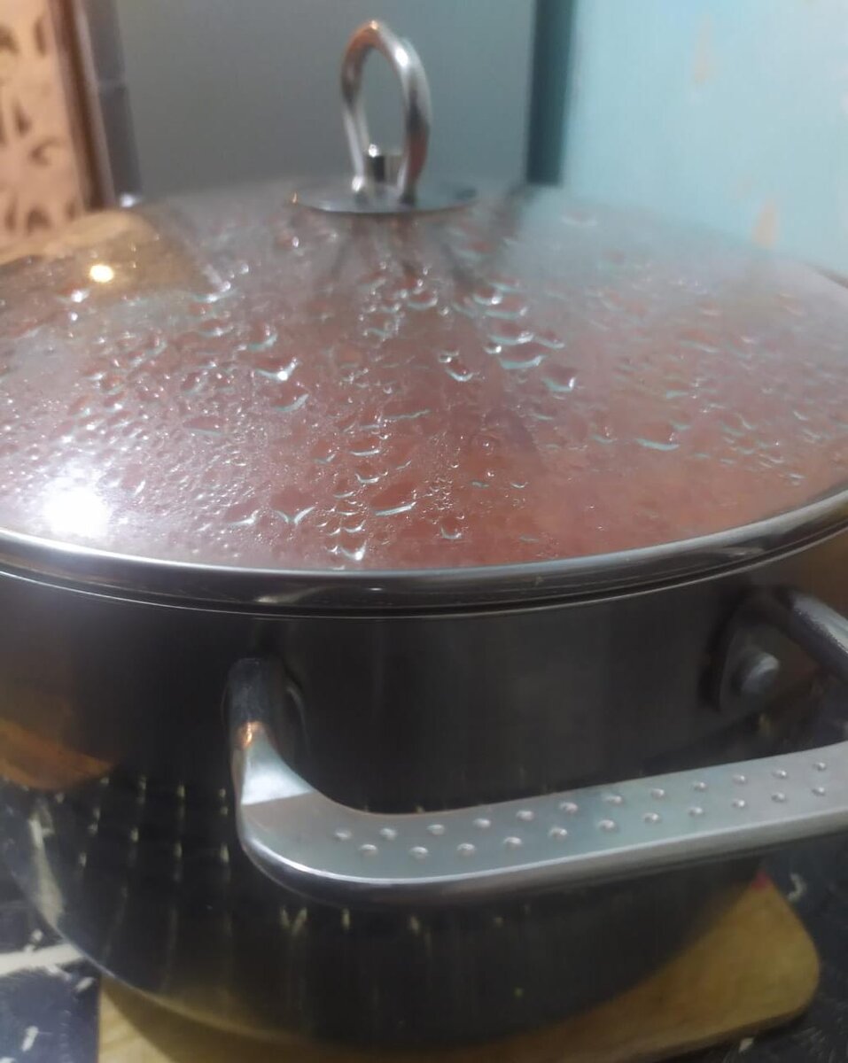 Кастрюля у меня большая, на 5 литров.