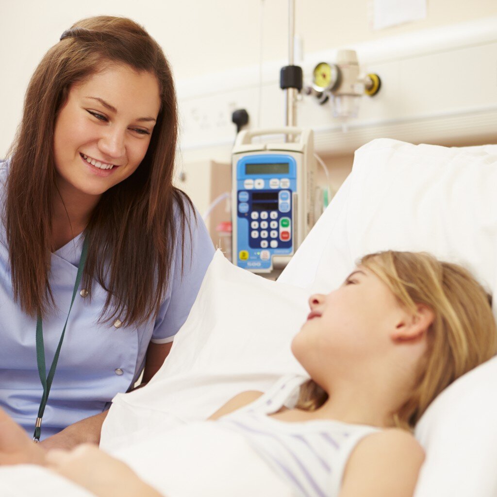 девочка подросток в больнице