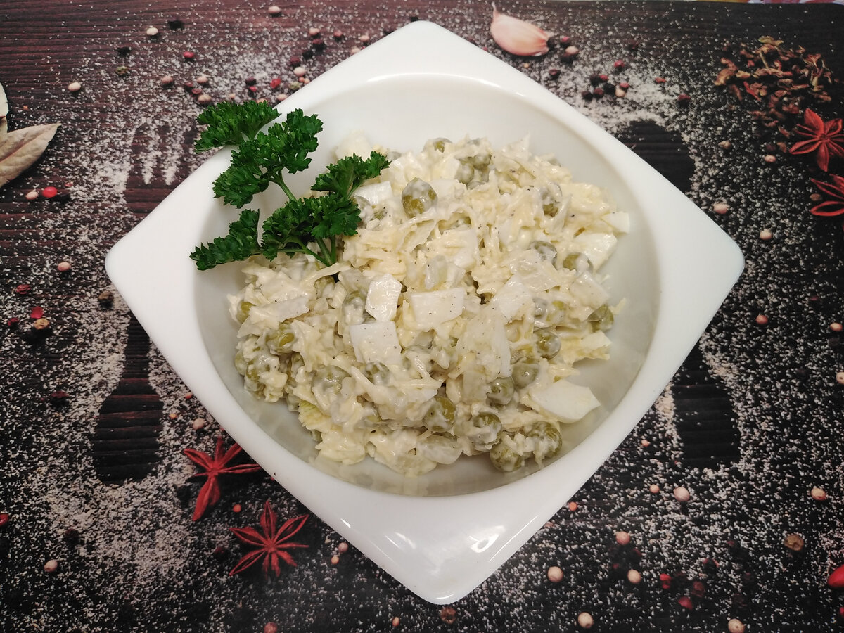 Вкусный, легкий и быстрый салат «Чайка» из самых простых продуктов