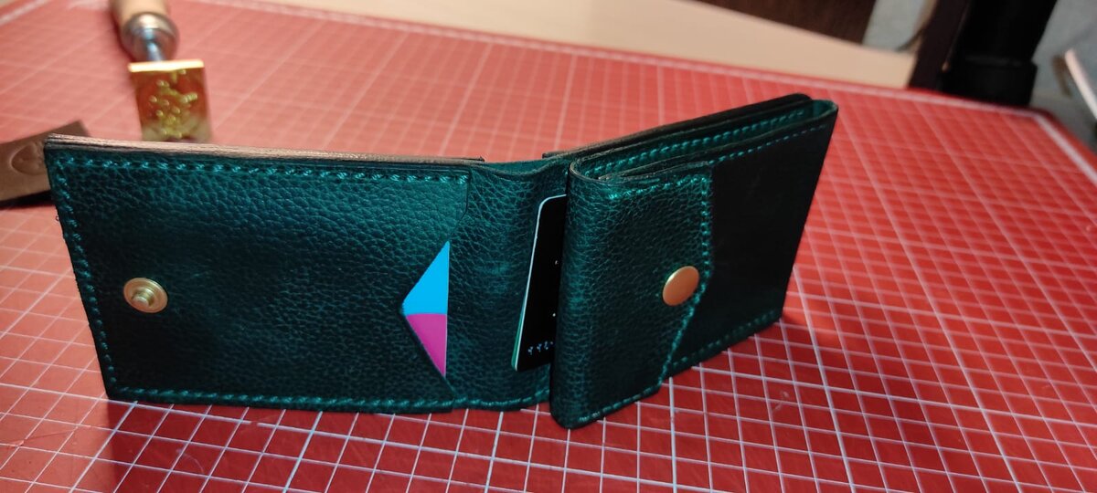 Очень популярная принадлежночсть у современного человека.