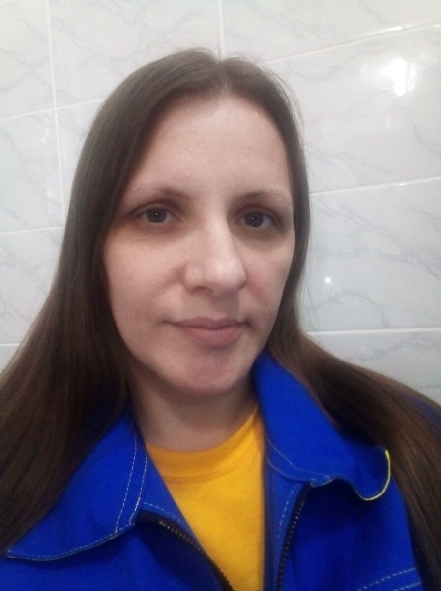 Опять ненакрашенная страшная) 