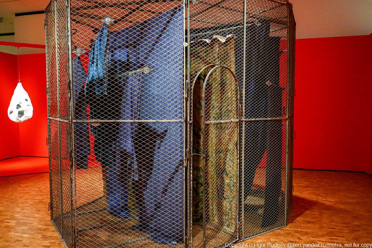 В центре Осло возвышается огромная тринадцатиэтажная махина музея Мунк. Того самого, в котором выставлены знаменитые работы норвежского экспрессиониста Эдварда Мунка серии Крик.-5