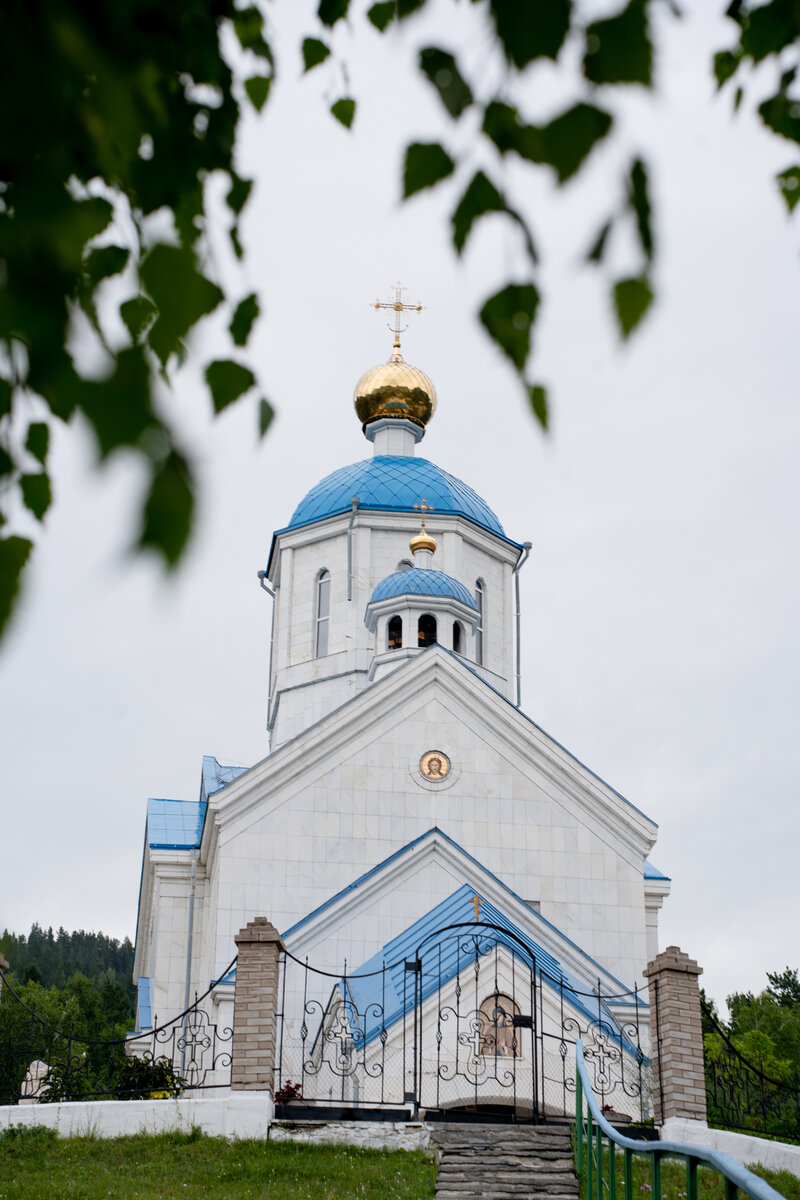 Село Сизая - родина Ивана Ярыгина. Белокаменная церковь. Майнская ГЭС. |  Татьяна Долидудо о путешествиях | Дзен