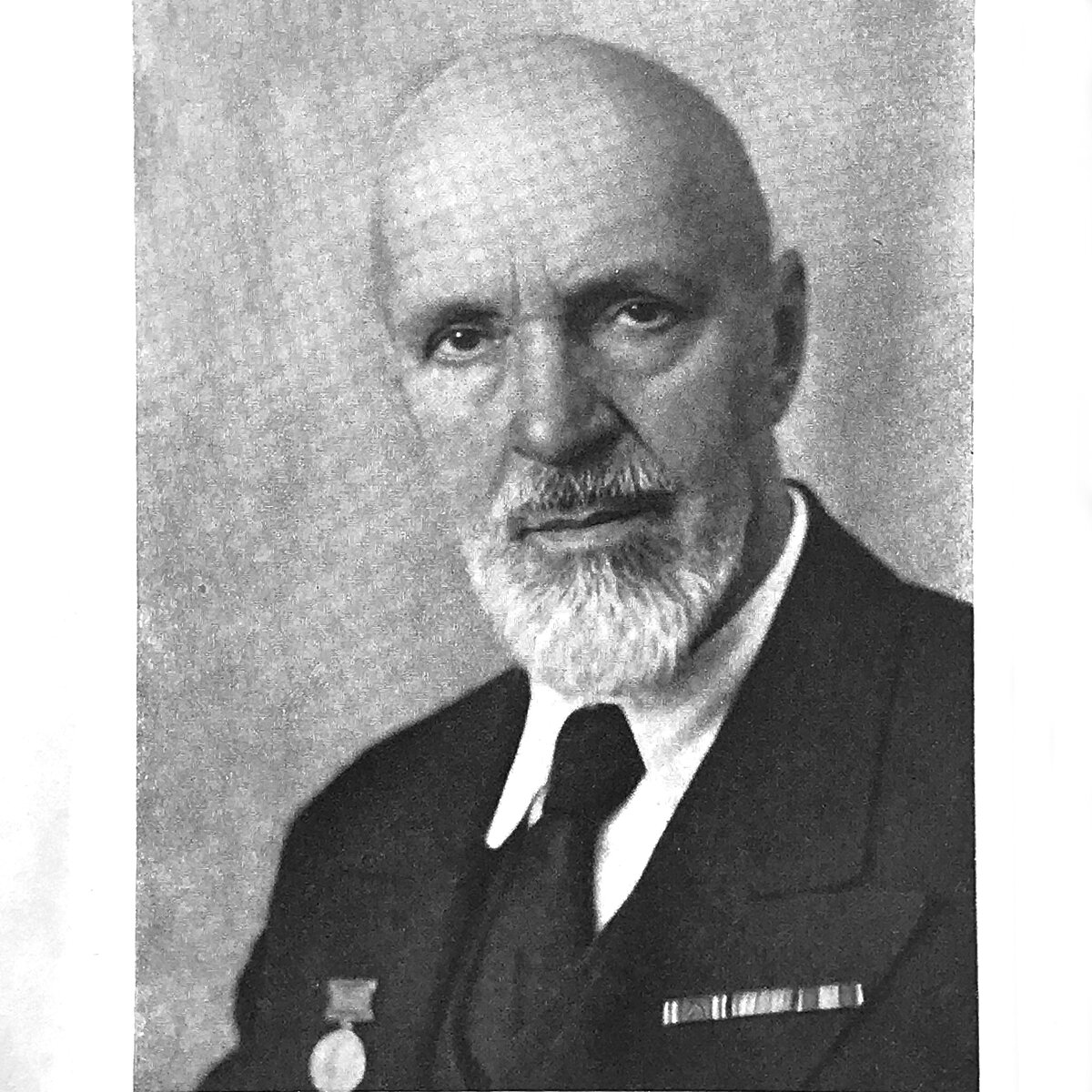 Академик Константин Юон, фото сделано в 1948 г.