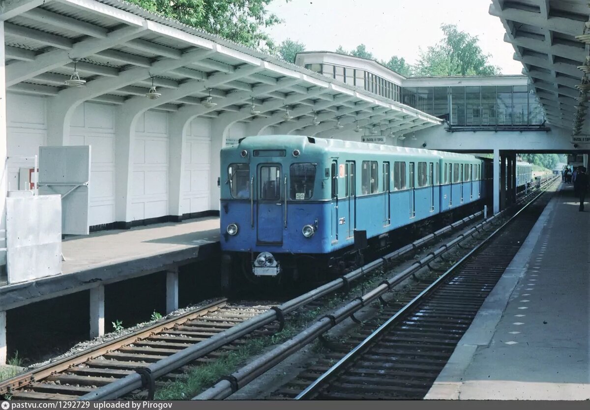 студенческая метро новосибирск