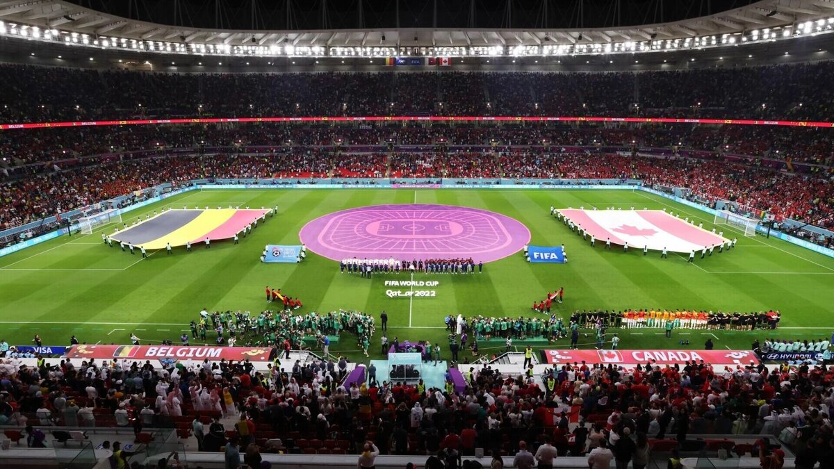     Среда принесла футбольным болельщикам новые сюрпризы чемпионата мира в Катаре. Особенно удивили немцы, неожиданно уступившие Японии. Разбираем, как реальность разошлась с прогнозами.