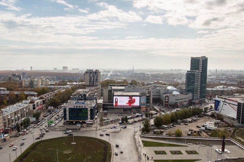 Dekadance площадь карла маркса 2 фото В Новосибирске ГУМ судится с городскими властями из-за проекта генплана Прецеден