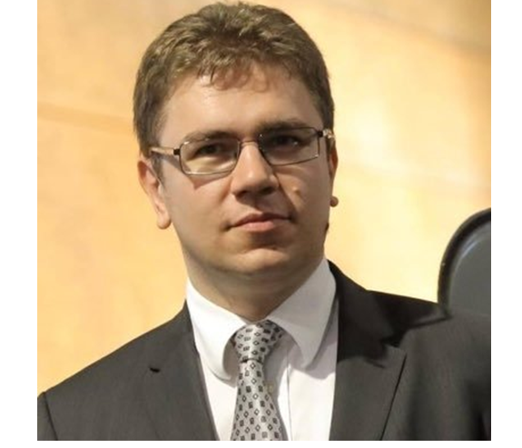 Историк Лукаш Адамский задумал хитрый план?