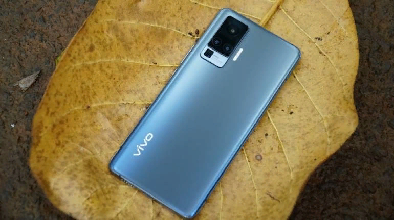 Xiaomi и Samsung такого не ожидали, Vivo выпустили первый смартфон с Android 11: Snapdragon 720G и 8/128ГБ памяти4