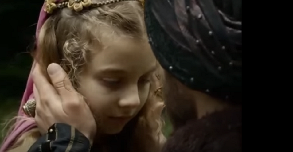 Кадр из сериала "Великолепный век"