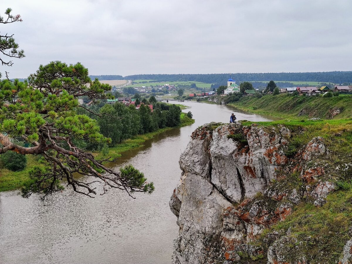 Село слобода. Скалы села Слобода Свердловская область. Коуровка Свердловская область. Слобода Первоуральск. Урал село Слобода.