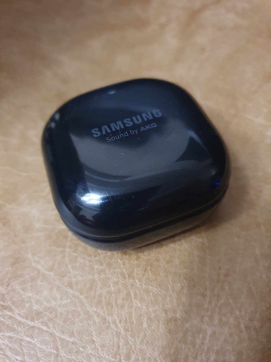 наушники Samsung Galaxy Buds Live