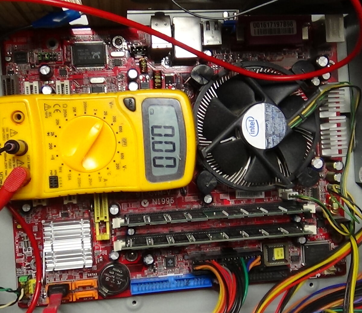 Материнская плата LGA775