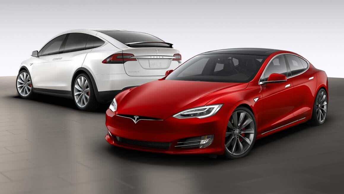 Tesla седан model s