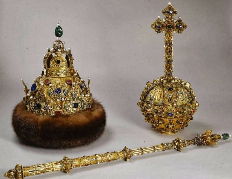 Скипетр и держава Ивана Грозного                                    https://avatars.mds.yandex.net/