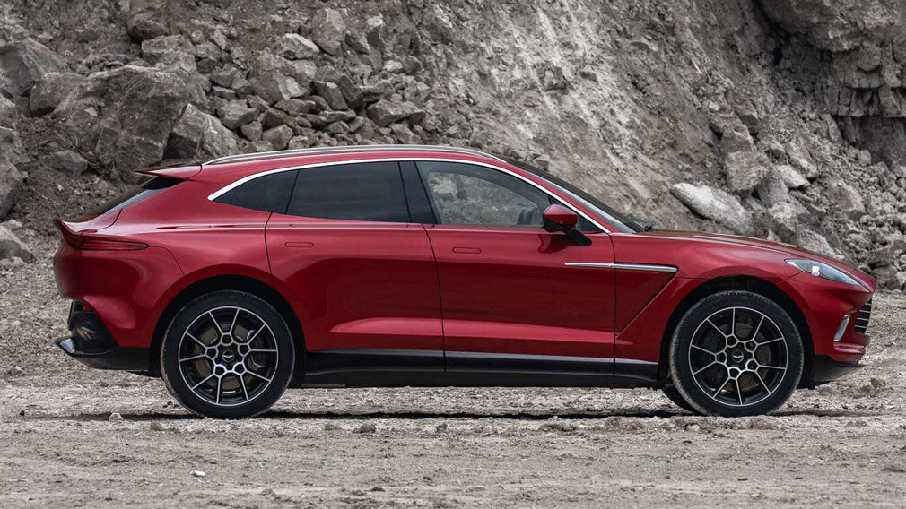 Aston Martin DBX