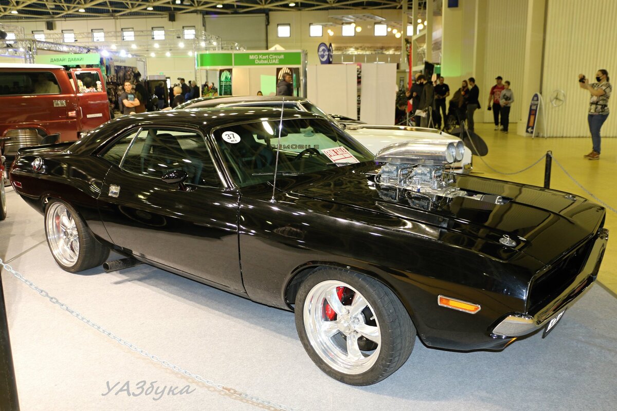 Dodge Challenger R/T 1969 года на выставке Мотовесна 2021