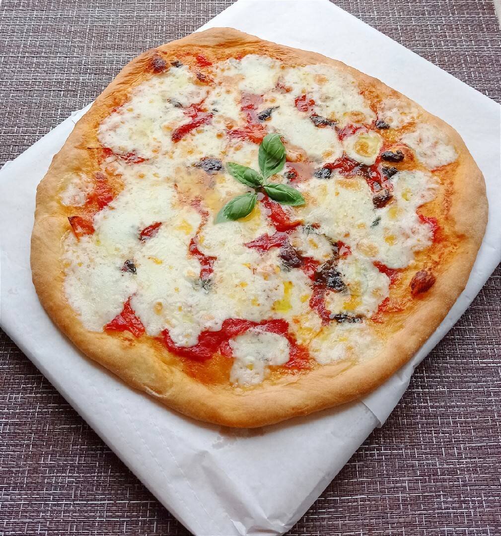 тонкая пицца маргарита рецепт в домашних условиях в духовке фото 104