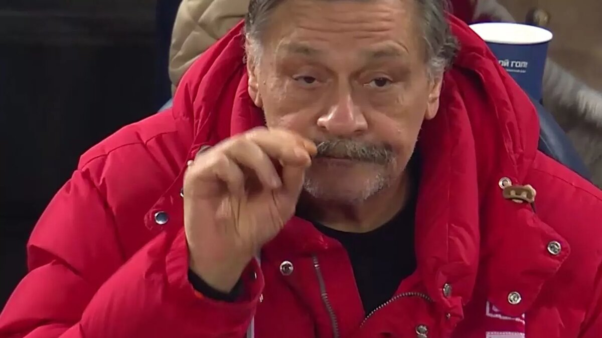 Себя перекрести, актёр!