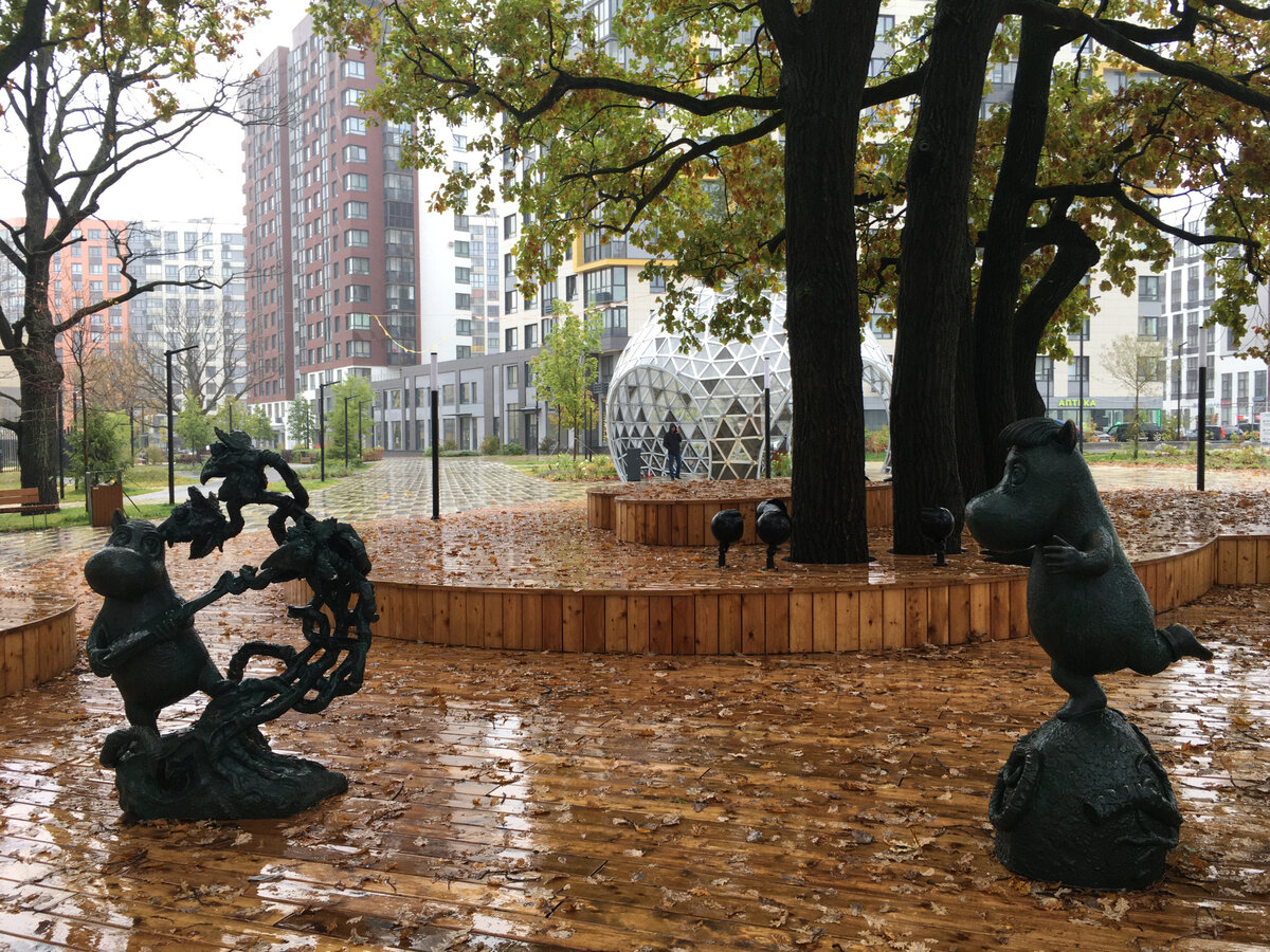 Представленные в галерее фото памятников Янссон и ее героям  сделаны автором этой  статьи