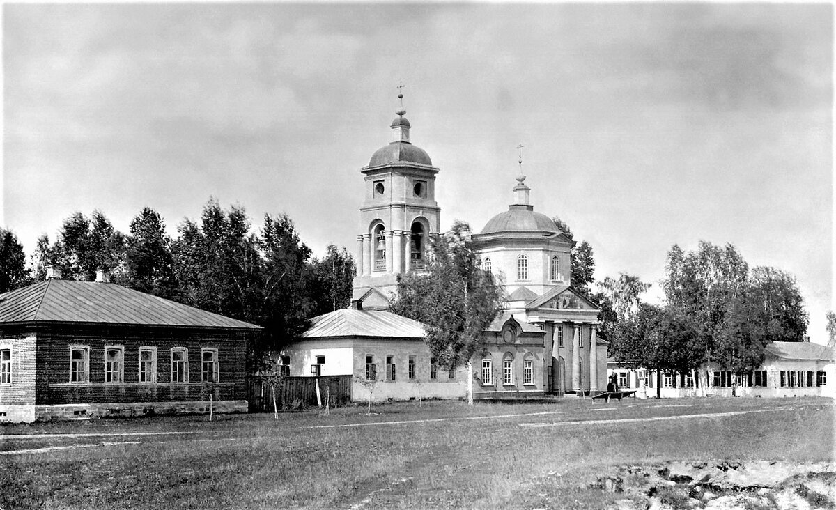 Церковь до революции
