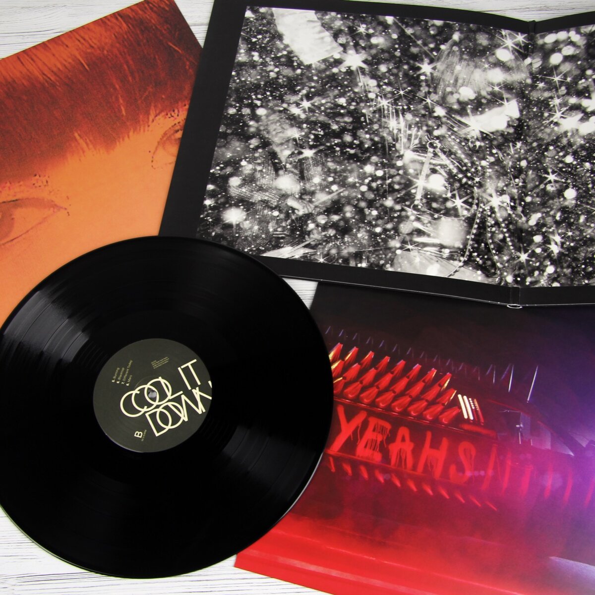 Аи лейбл аббревиатура. Cool it down альбом • yeah yeah yeahs. Cool it down альбом • yeah yeah yeahs. Yeah cool. Yeah cool.